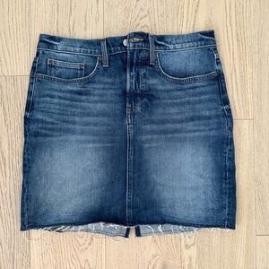 Denim Forum Aritzia Jean skirt. NWOT